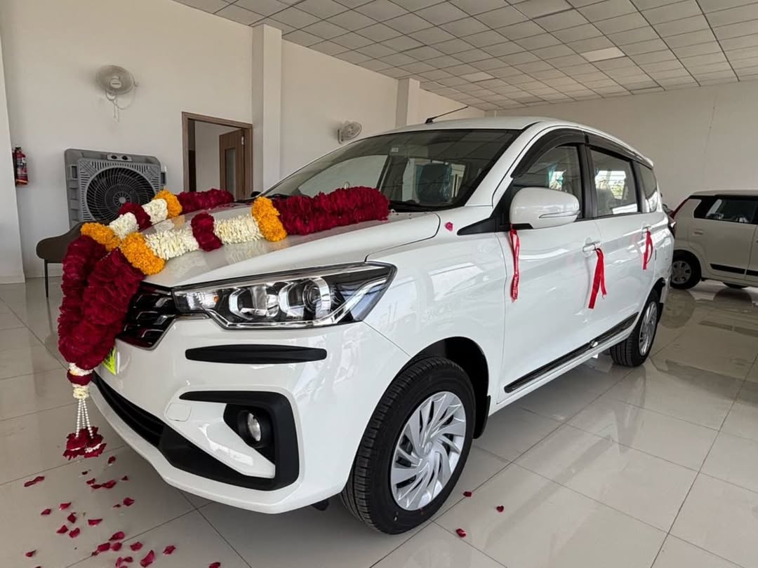A new IndoreCab Ertiga ready for hire
