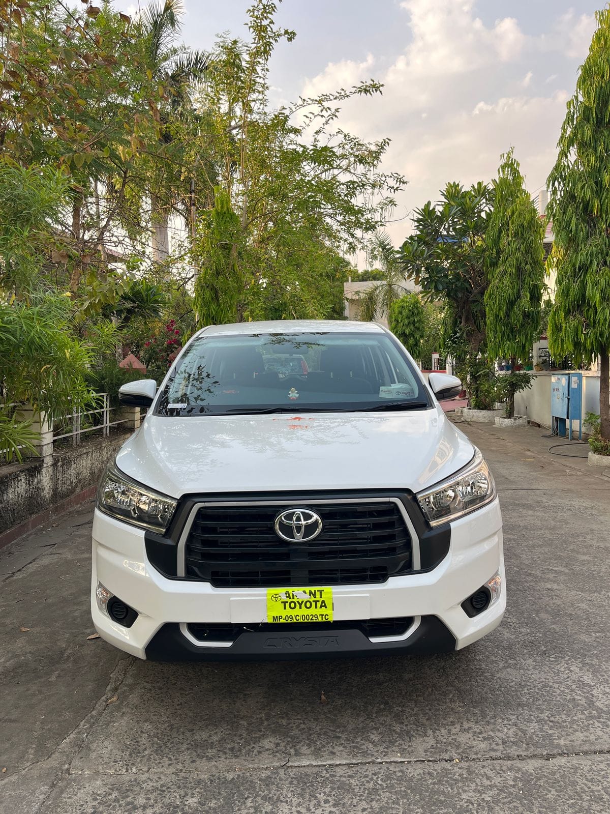 IndoreCab vehicle ready for a one-way trip from Indore