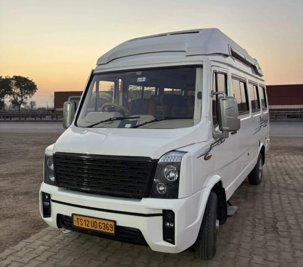 IndoreCab tempo traveller ready for a group outstation trip